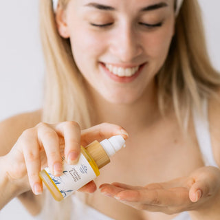 II-LAATU Jojoba & Teepuu kasvoöljy, paras ja tehokas apu näpyille, sopii akneiholle, 100% luonnollinen, vegaaninen Kasvoöljy Saaren Taika Handmade