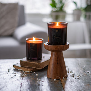II-LAATU Tuoksukynttilä Sitruunaruoho [lyhyt sydänlanka], paloaika n. 45h, vegaaninen, palaa myrkyttömästi - Saaren Taika Decor Saaren Taika Decor