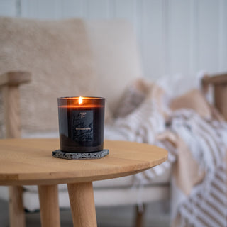 II-LAATU Tuoksukynttilä Sitruunaruoho [lyhyt sydänlanka], paloaika n. 45h, vegaaninen, palaa myrkyttömästi - Saaren Taika Decor Saaren Taika Decor