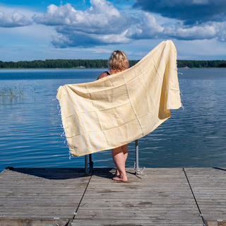 Hamam-pyyhe Sulo Keltainen - Koko 100x175cm, 100% puuvillaa, paino 270g  - Saaren Taika